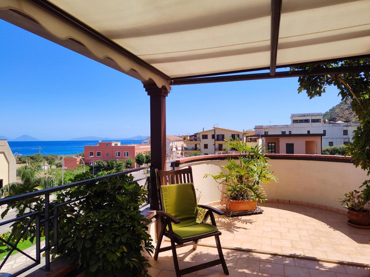 "Appartamento Del Mare Gliaca" Con Vista Isole Eolie,Ampia Terrazza,Wifi E Parcheggio Privato Gratuito Piraino Exteriör bild