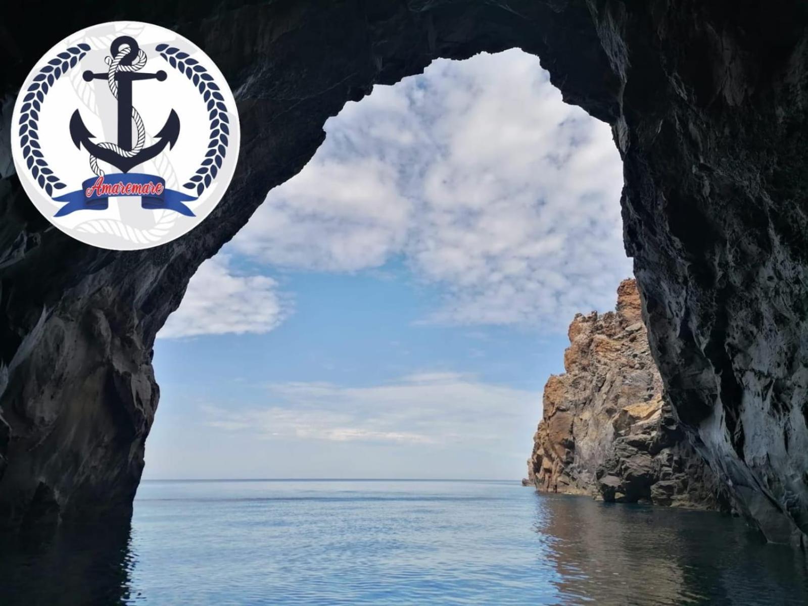 "Appartamento Del Mare Gliaca" Con Vista Isole Eolie,Ampia Terrazza,Wifi E Parcheggio Privato Gratuito Piraino Exteriör bild