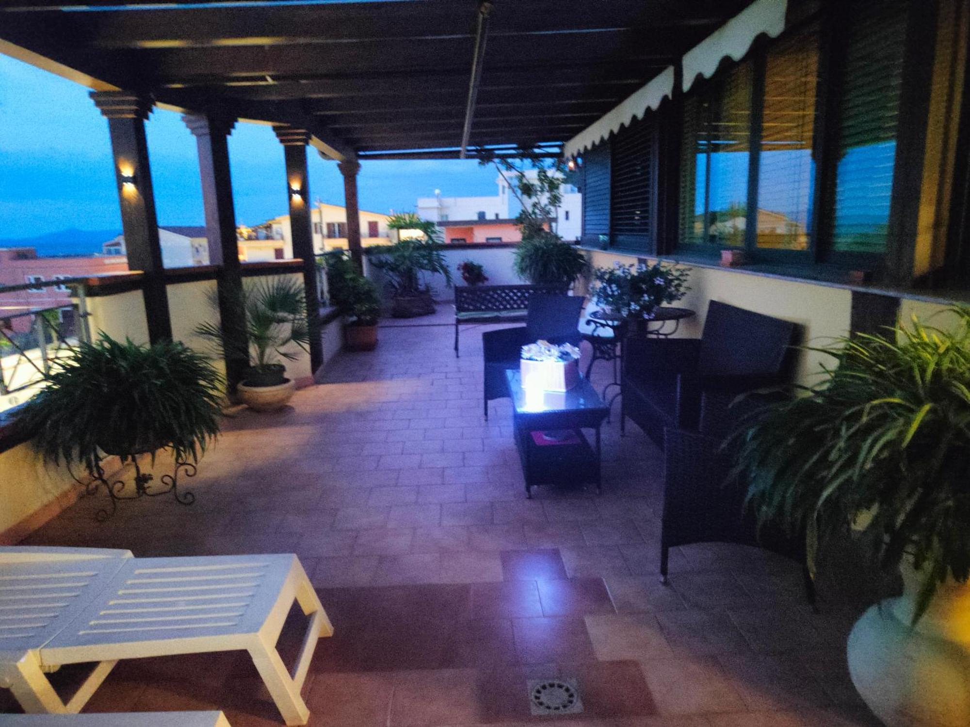 "Appartamento Del Mare Gliaca" Con Vista Isole Eolie,Ampia Terrazza,Wifi E Parcheggio Privato Gratuito Piraino Exteriör bild