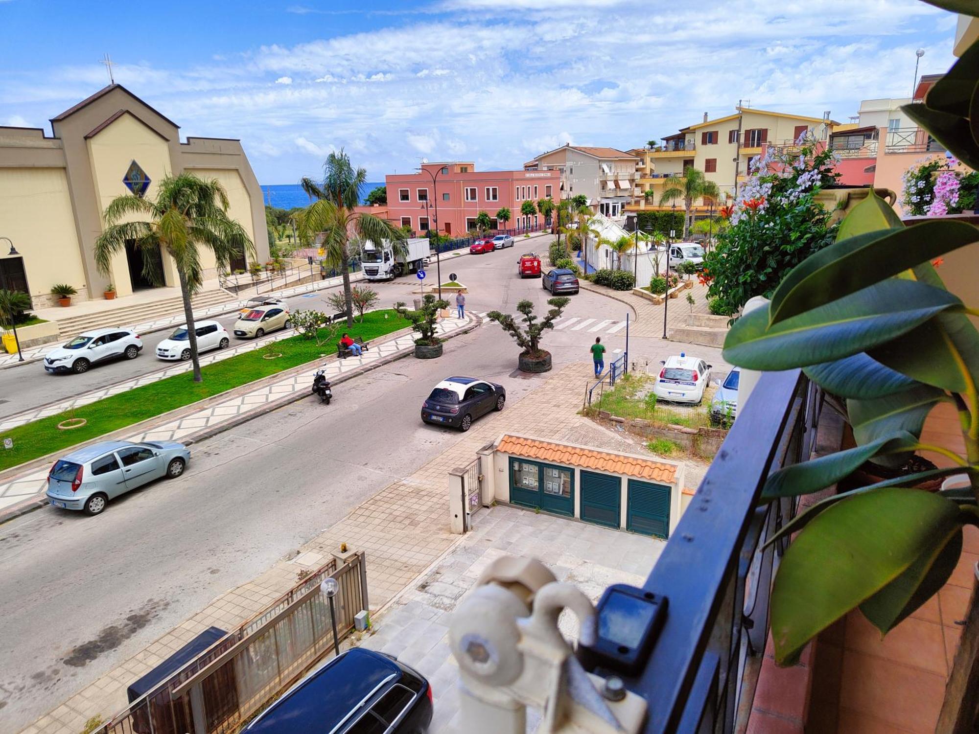 "Appartamento Del Mare Gliaca" Con Vista Isole Eolie,Ampia Terrazza,Wifi E Parcheggio Privato Gratuito Piraino Exteriör bild